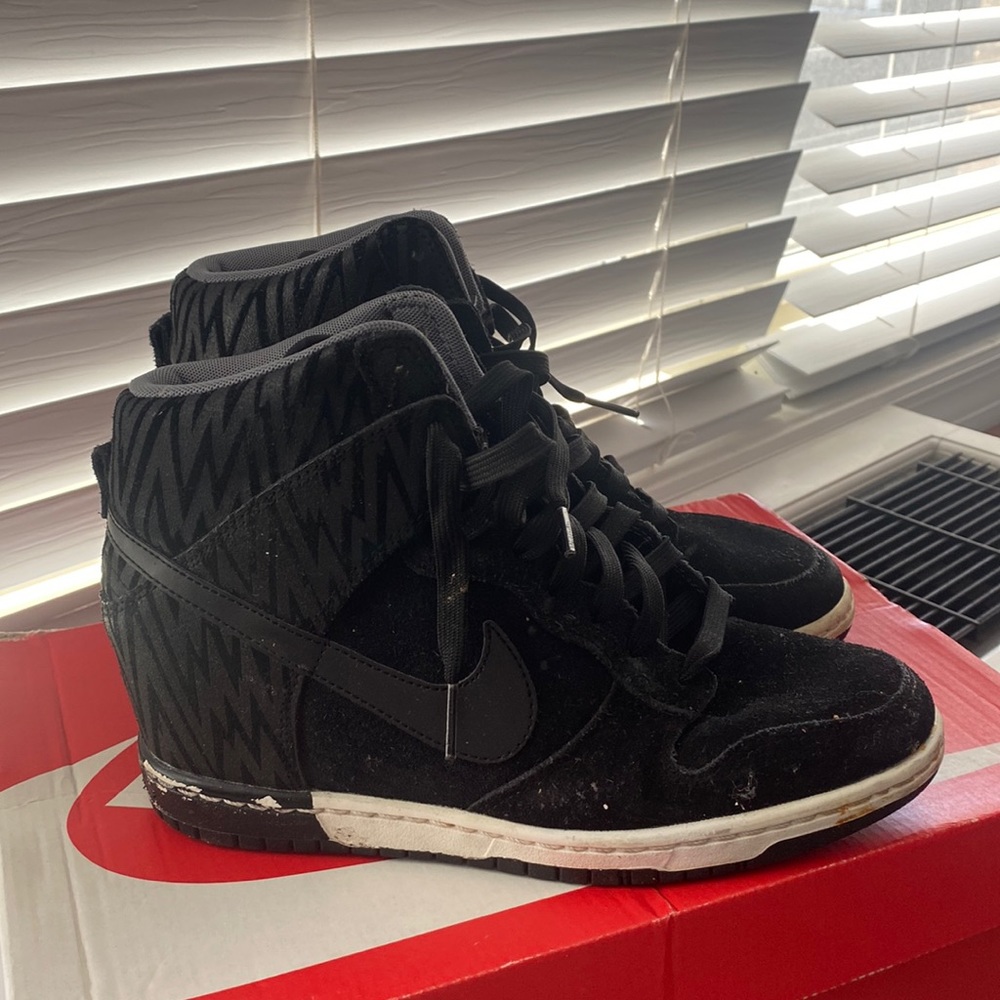 Nike Lace Up High Top